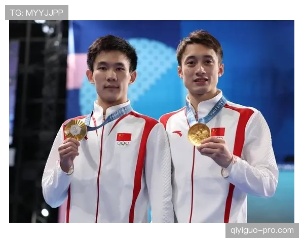 杨昊赛场上温文尔雅，私底下居然是个花钱狂魔？