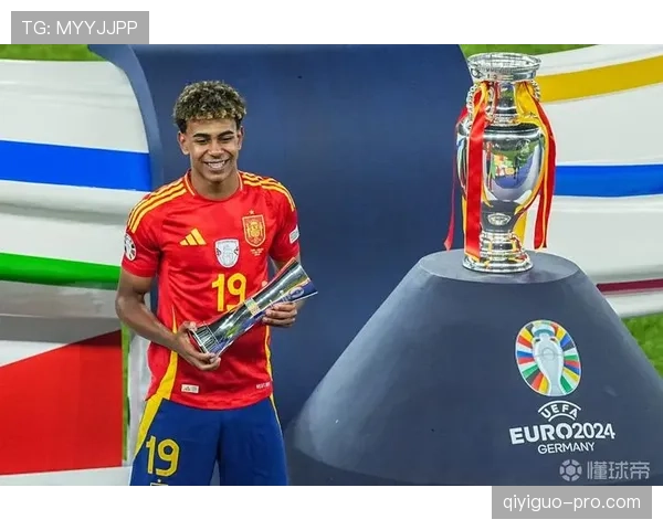 罗德里：西班牙重建核心与欧洲杯夺冠中场领袖解析